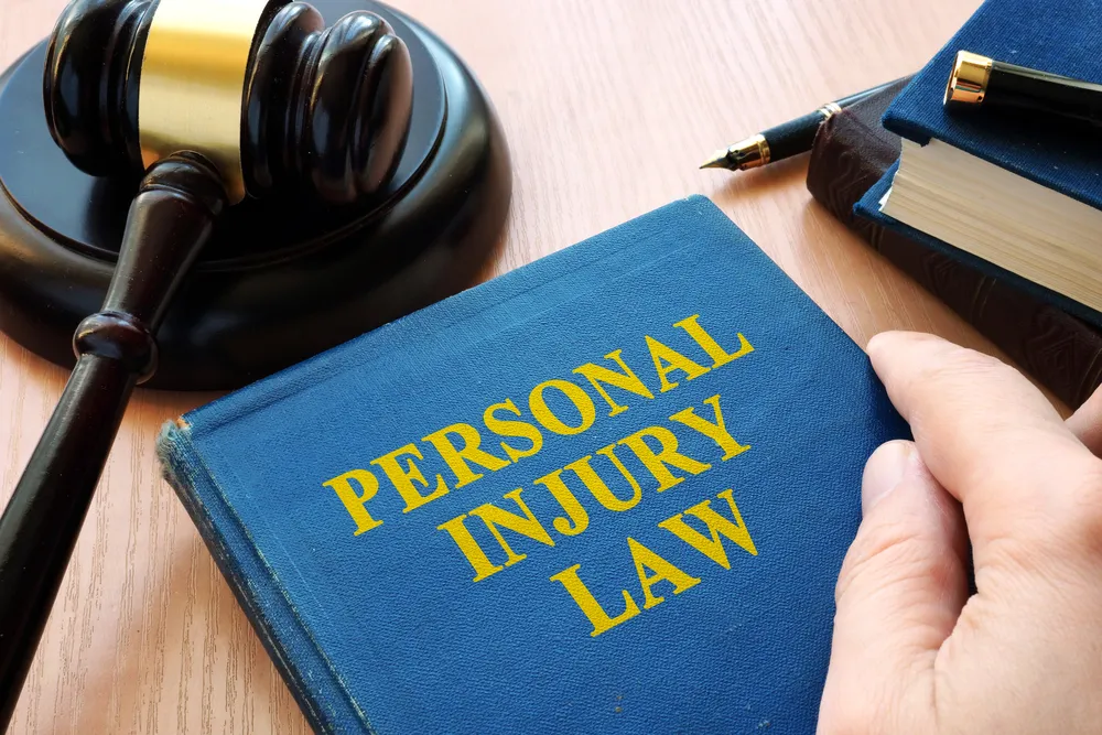 https://www.talentedladiesclub.com/articles/what-makes-an-experienced-personal-injury-attorney-key-qualities-to-look-for/